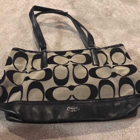 Coach Handbags - Coach bag